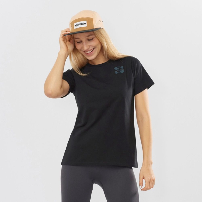 Camiseta Salomon OUTLIFE SMALL LOGO SS W Corta Sleeve Mujer Negros | MX-716ILKV